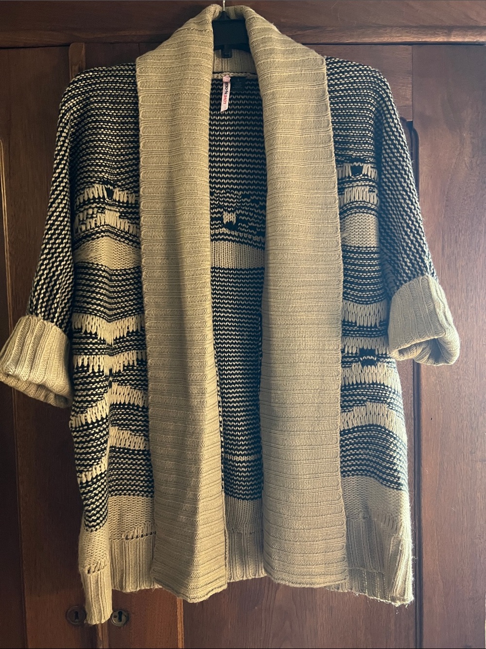 Beige and Black Open-Front Knit Wide Collar Cardigan Sweater
